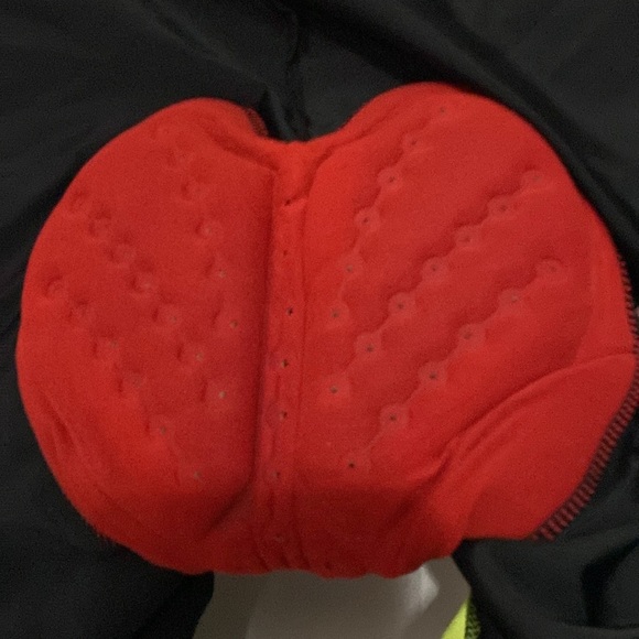 SANTIC Black and Neon Yellow Cycling Shorts. PADDED WAIST good clean condition - Picture 11 of 11